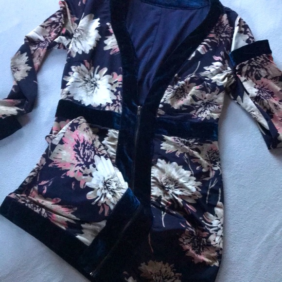 Blue/ floral party dress - Picture 3 of 7